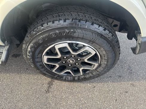 New 2025 Ford Bronco Outer Banks image 5