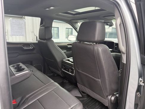 Used 2025 GMC Sierra 1500 Elevation w/ Elevation Premium Package AWD/4WD image 23
