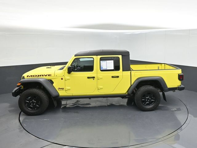 Used 2023 Jeep Gladiator Mojave AWD/4WD image 44
