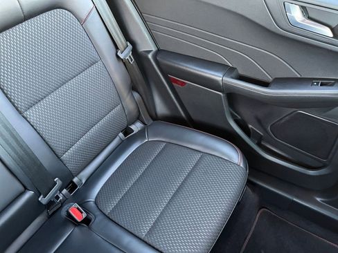 Used 2023 Ford Escape ST-Line image 38