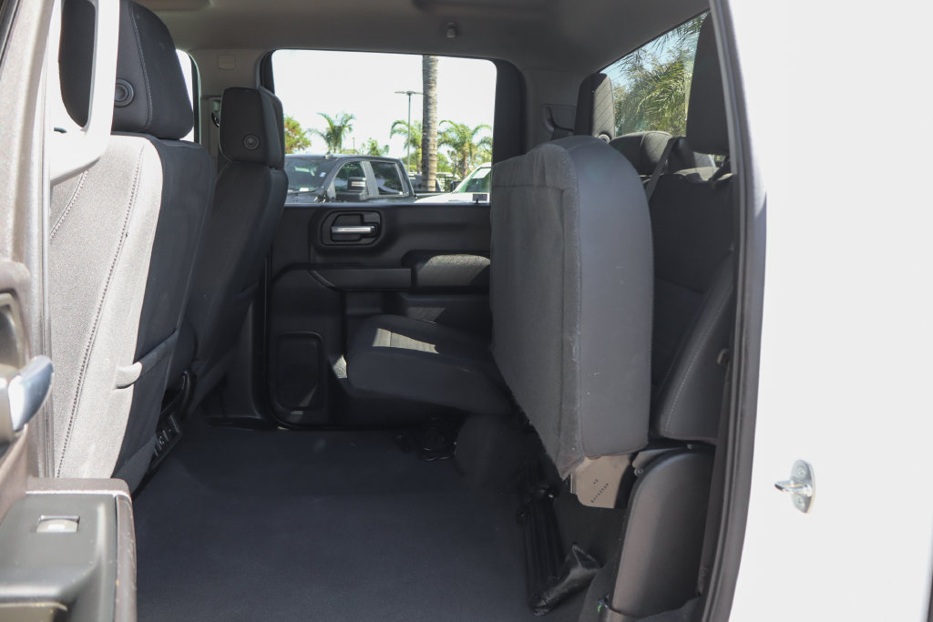 Used 2023 Chevrolet Silverado 3500 LT w/ Convenience Package AWD/4WD image 39