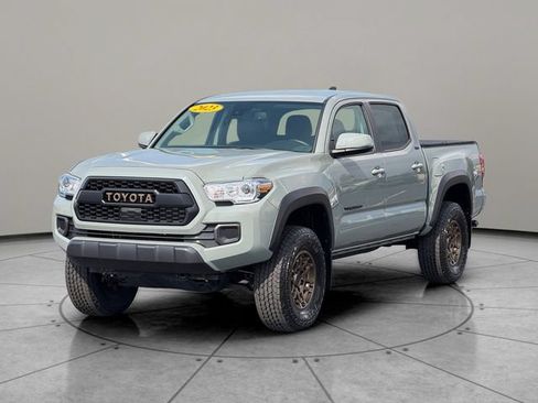 Certified 2023 Toyota Tacoma 4x4 Double Cab w/ Trail Edition image 2