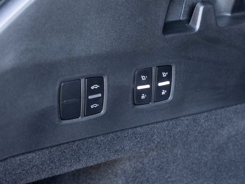 New 2026 Porsche Cayenne Turbo AWD/4WD image 56