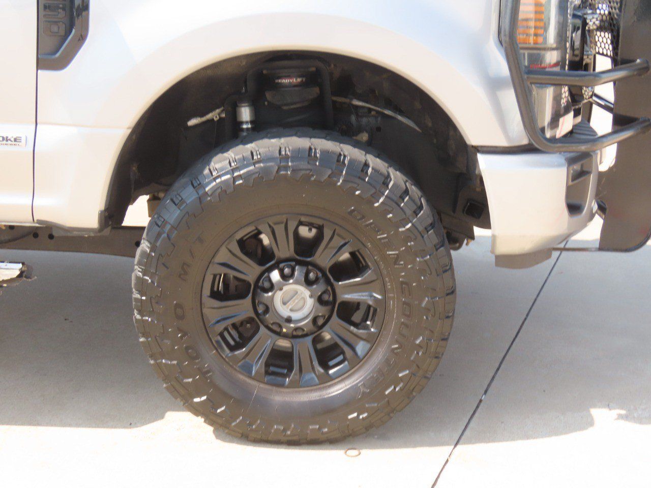 Used 2020 Ford F250 Lariat AWD/4WD image 9