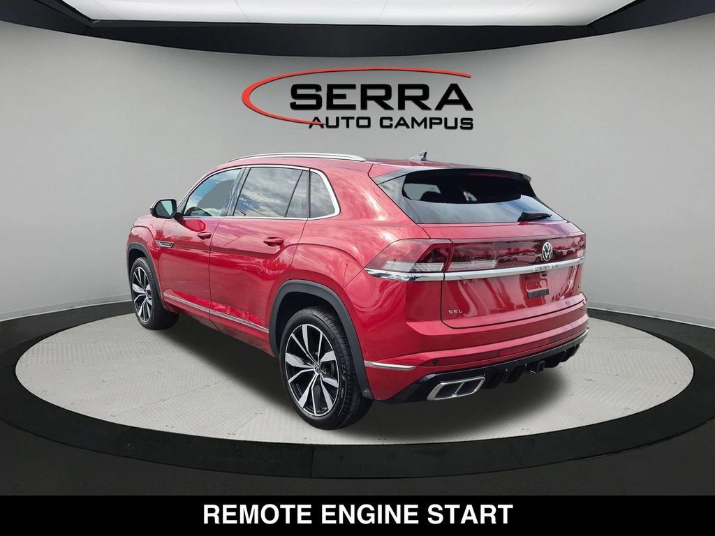 Used 2024 Volkswagen Atlas Cross Sport SEL Premium R-Line AWD/4WD image 11