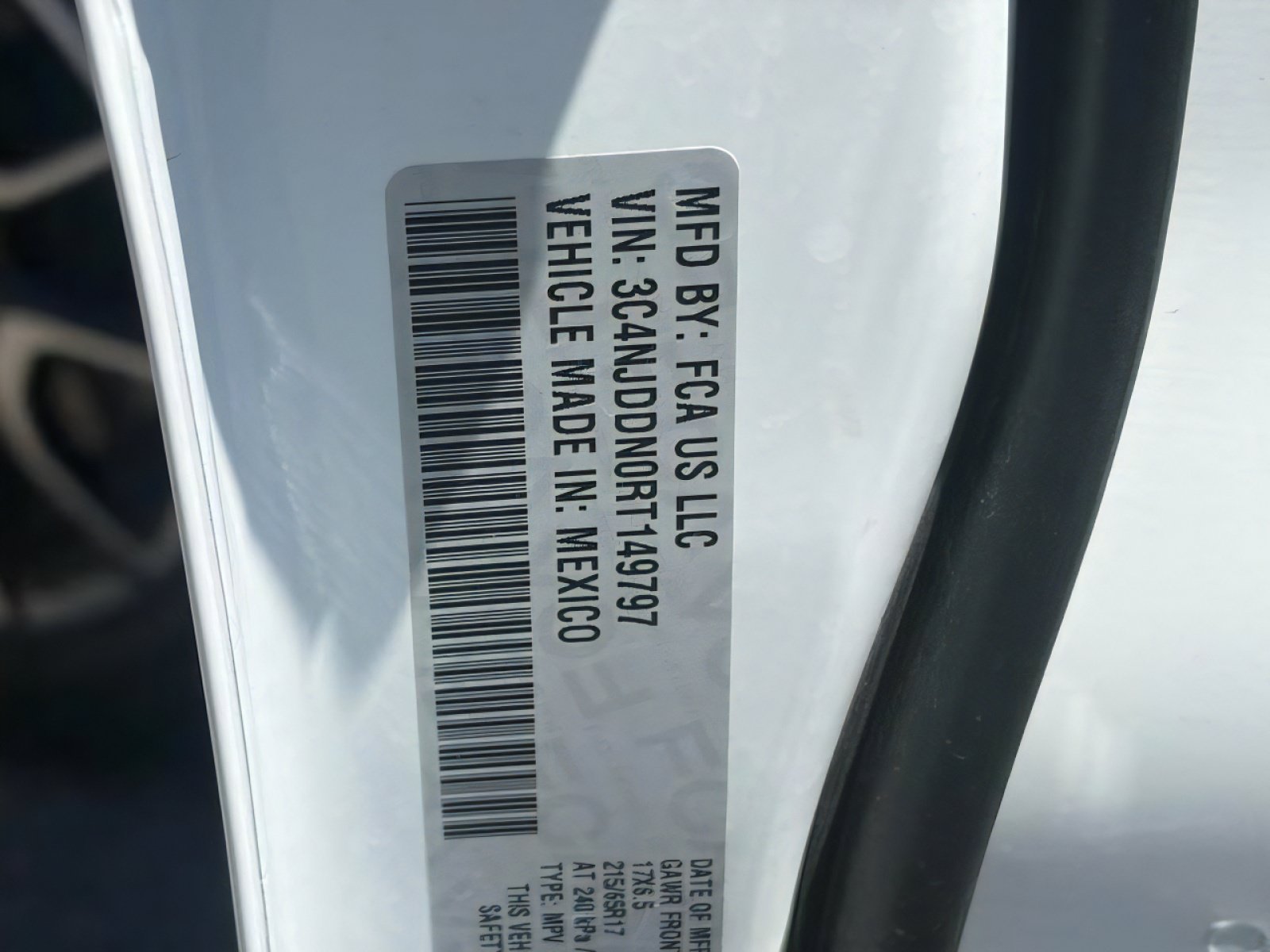 Certified 2024 Jeep Compass Trailhawk AWD/4WD image 36