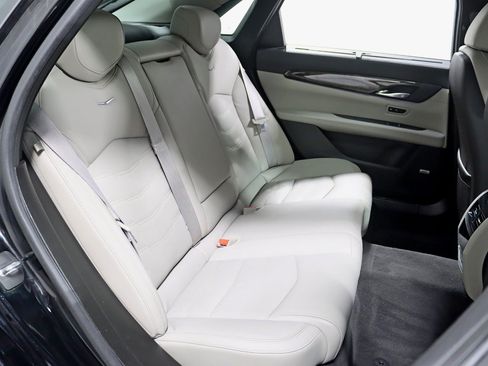 Used 2017 Cadillac CT6 Luxury AWD/4WD image 24