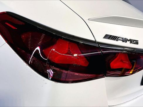 New 2026 Mercedes-Benz E 53 AMG e 4MATIC Sedan image 5