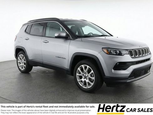 Used 2025 Jeep Compass Limited AWD/4WD image 1