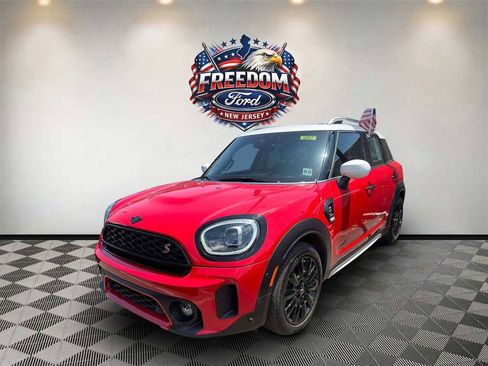 Used 2024 MINI Cooper Countryman S AWD/4WD image 2
