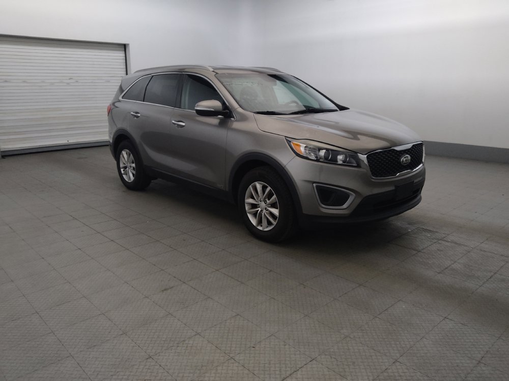 Used 2018 Kia Sorento AWD image 11