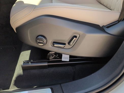 New 2026 Volvo XC60 T8 Plus w/ Protection Package Premier image 14