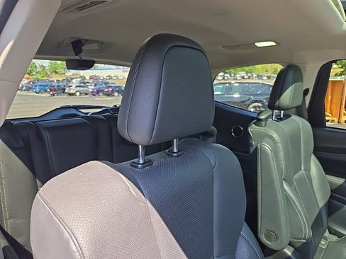 Used 2021 Subaru Ascent Touring w/ Popular Package #2A AWD/4WD image 38