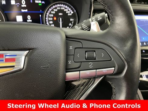 Used 2024 Cadillac XT6 Sport image 33