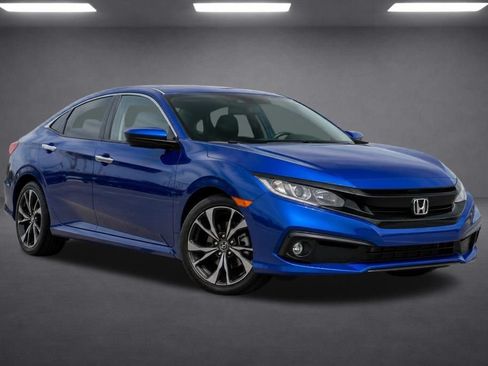 Used 2018 Honda Civic Sport Touring image 3