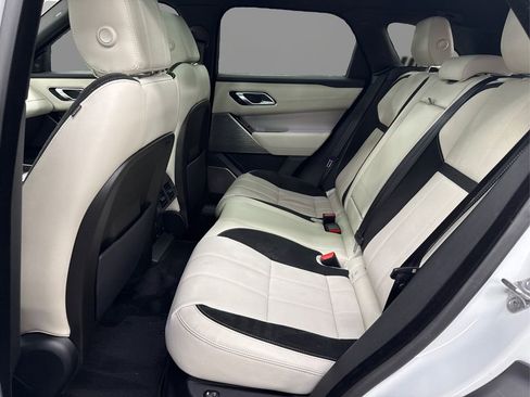 Used 2019 Land Rover Range Rover Velar R-Dynamic SE image 10