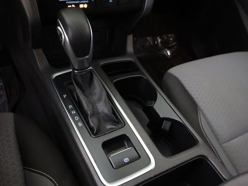 Used 2019 Ford Escape SE FWD image 45