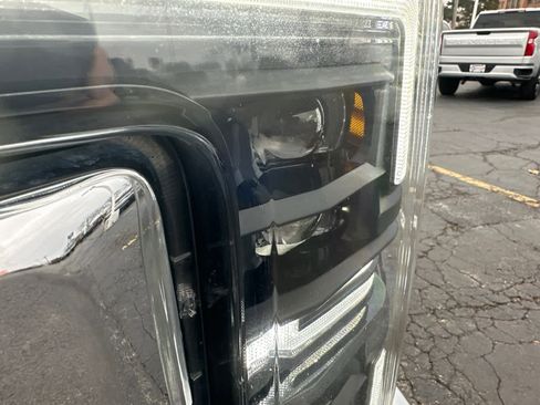 Used 2017 Ford F250 King Ranch w/ King Ranch Ultimate Package image 11