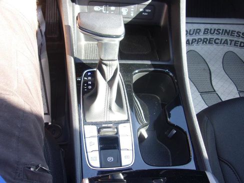 Used 2025 Hyundai Tucson SEL image 13