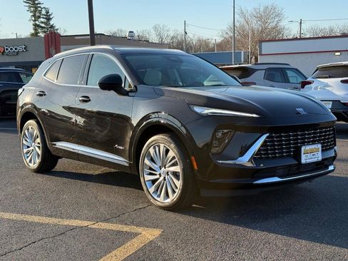 New 2026 Buick Envision Avenir image 2