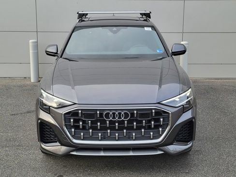 Used 2025 Audi Q8 Premium w/ Convenience Package image 12