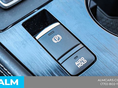 Used 2025 Nissan Rogue Platinum image 40