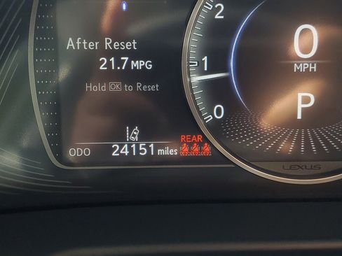 Used 2024 Lexus ES 350 w/ Premium Package image 25