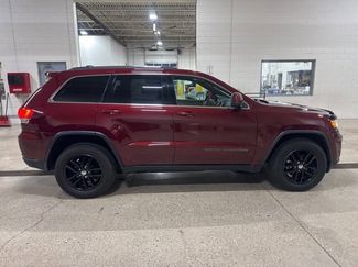 Used 2017 Jeep Grand Cherokee Laredo w/ Quick Order Package 23E video 2
