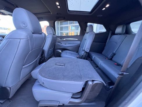 Used 2023 Buick Enclave Essence w/ Experience Buick Package AWD/4WD image 26