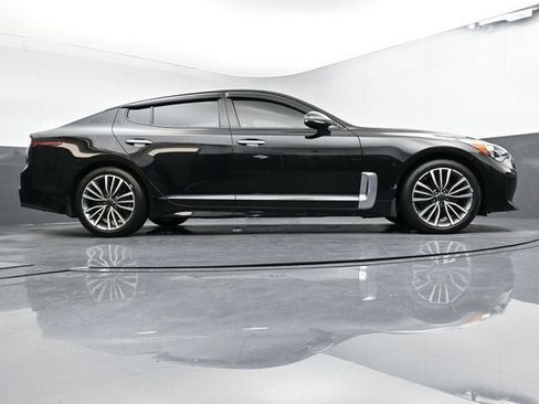 Used 2019 Kia Stinger AWD/4WD image 39