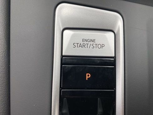 New 2026 Volkswagen Atlas SE image 39