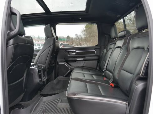 Used 2024 RAM 1500 Laramie image 15