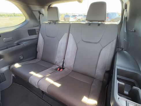 New 2025 Lexus TX 550h AWD Plug-In Hybrid image 28