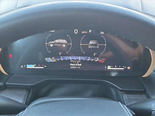 Used 2023 Jeep Grand Cherokee Overland AWD/4WD image 11
