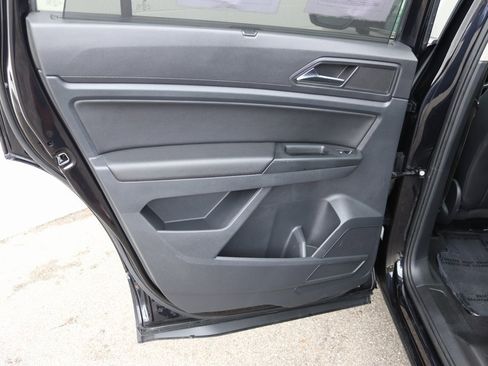 Used 2021 Volkswagen Atlas SEL image 34