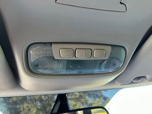 Used 2018 Ford Transit Connect XL FWD image 30