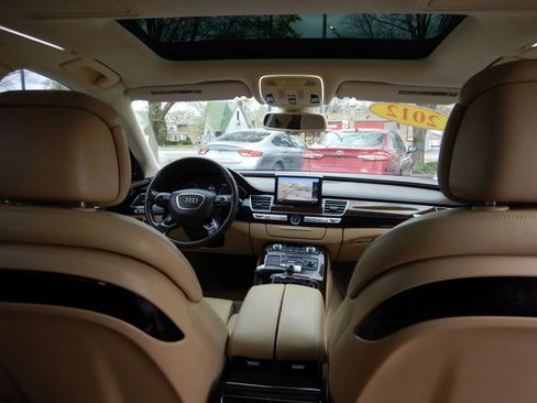 Used 2012 Audi A8 L 4.2 image 18