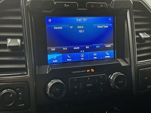 Used 2020 Ford F150 XLT w/ Equipment Group 302A Luxury AWD/4WD image 17
