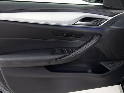 Used 2018 BMW 530i xDrive w/ M Sport Package image 35