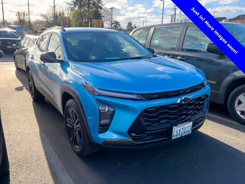 Used 2025 Chevrolet Trax ACTIV w/ Driver Confidence Package image 1