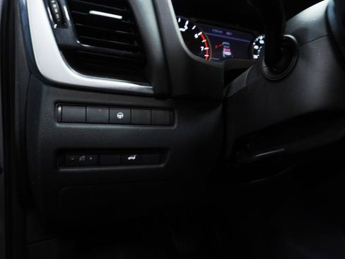 Used 2023 Nissan Rogue SV w/ SV Premium Package image 23