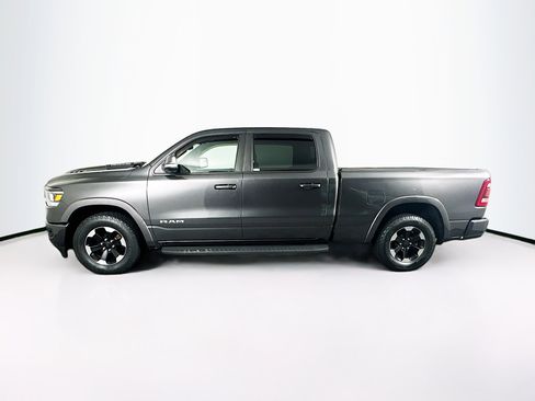 Used 2019 RAM 1500 Laramie w/ Sport Appearance Package AWD/4WD image 4