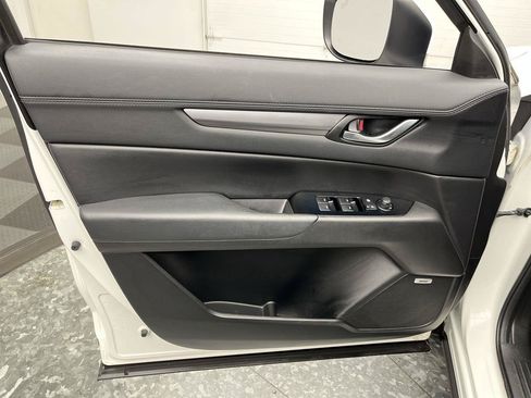 Used 2018 MAZDA CX-5 Touring w/ Preferred Equipment Package AWD/4WD image 8