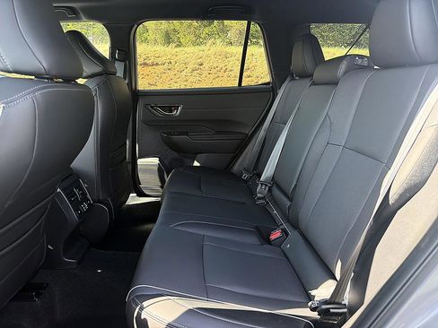 New 2026 Subaru Outback Touring AWD/4WD image 18