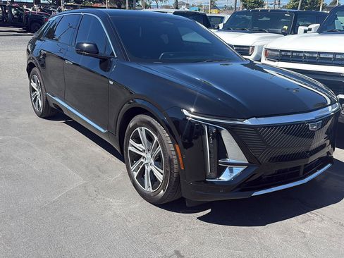 Used 2024 Cadillac Lyriq Luxury w/ Nappa Leather Package RWD image 1