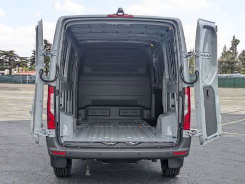 New 2026 Mercedes-Benz Sprinter 144 Cargo image 10