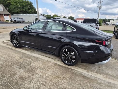 Used 2025 Hyundai Sonata SEL FWD image 4