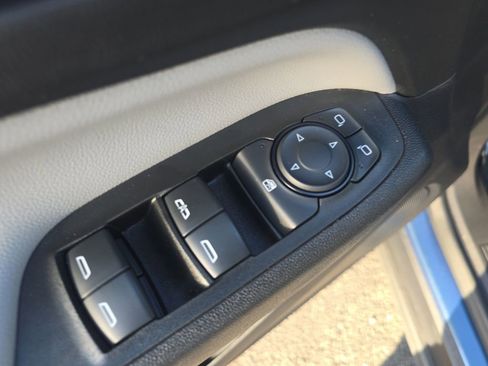 Used 2024 Chevrolet Equinox LS w/ Driver Confidence II Package image 18