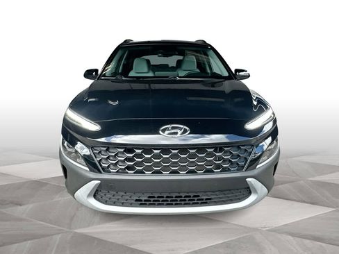 Used 2023 Hyundai Kona SEL w/ Cargo Package FWD image 3