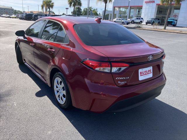 Certified 2025 Toyota Corolla LE w/ Convenience Package FWD image 3